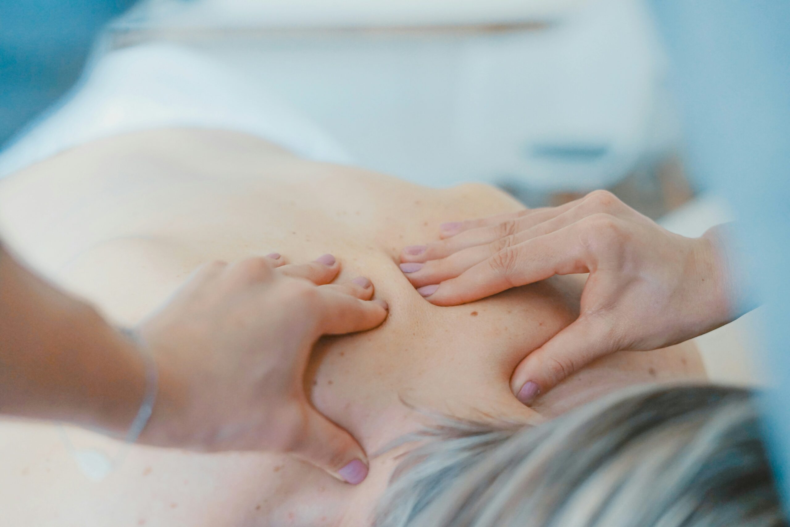 Postnatal Massage 